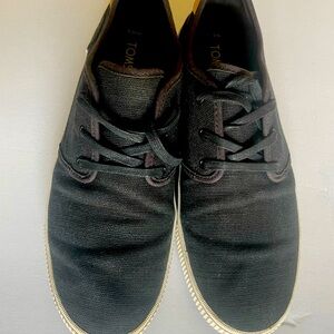 TOMS Men's Black Canvas Shoes